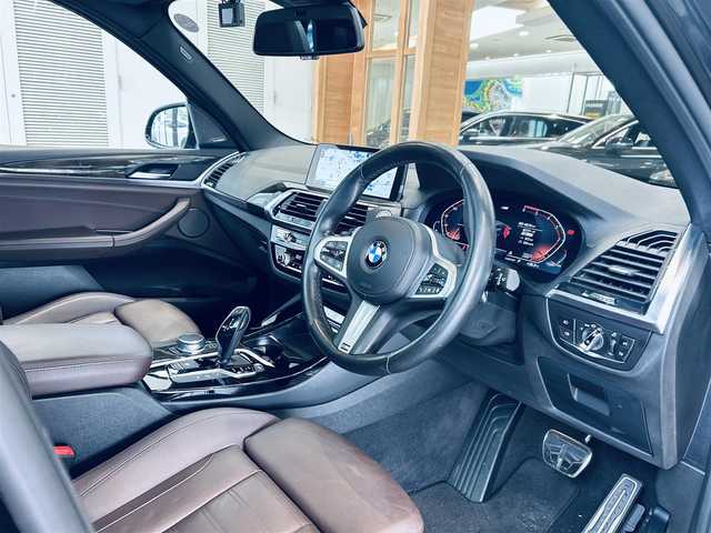 ＢＭＷ ＢＭＷ Ｘ３ xDrive20d Mスポーツ 大阪府 2020(令2)年 5万km 黒 ハイラインP/サンルーフ/HUD/ハーマンカードン/ACC/茶革シート/パワーシート/シートヒーター/Dシートメモリ/純正ナビ/TV/３６０度カメラ/applecarplay/純正20インチAW/LEDヘッドライト/電動リアゲート/ブラインドスポット/パドルシフト/ワイヤレス充電