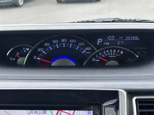 ダイハツ タント カスタムRS トップED LTD SAⅢ 福岡県 2018(平30)年 4万km パールホワイトⅢ 純正8型ナビ(BT/CD/DVD)/フルセグTV/パワースライドドア(両側)/パノラマモニター/ビルトインETC/コーナーセンサー/スマートアシスト3/・衝突回避支援ブレーキ機能/・衝突警報機能(対車両/歩行者)/・車線逸脱警報機能/・誤発進抑制制御機能/・先行車発進お知らせ機能/・オートハイビーム/ターボ/LEDヘッドランプ/本革巻きステアリング/ステアリングスイッチ/合皮/ファブリックコンビシート/運転席シートヒーター/純正15インチアルミホイール/スマートキー/プッシュボタンスタート/禁煙車