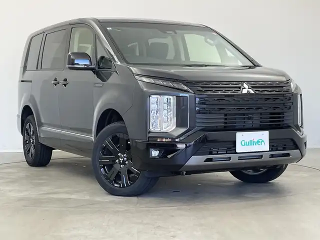 三菱 デリカＤ：５ シャモニー 新潟県 2025(令7)年 0.1千km グラファイトグレーメタリック/ブラックマイカ 4WD/オリジナルナビ取付パッケージ＋リアモニター取付パッケージ/アラウンドビューモニター　/両側パワースライドドア　/衝突被害軽減システム/追従クルーズコントロール　/レーンキープアシスト /センターデフロック/アイドリングストップ/LEDオートライト　/オートマチックハイビーム/ハーフレザーシート　/前席シートヒーター　/D席パワーシート　/電動リアゲート/BSM　/パドルシフト/ステアリングヒーター/レザーステアリングスイッチ/スマートキー/保証書/取扱説明書