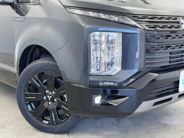 三菱 デリカＤ：５ シャモニー 新潟県 2025(令7)年 0.1千km グラファイトグレーメタリック/ブラックマイカ 4WD/オリジナルナビ取付パッケージ＋リアモニター取付パッケージ/アラウンドビューモニター　/両側パワースライドドア　/衝突被害軽減システム/追従クルーズコントロール　/レーンキープアシスト /センターデフロック/アイドリングストップ/LEDオートライト　/オートマチックハイビーム/ハーフレザーシート　/前席シートヒーター　/D席パワーシート　/電動リアゲート/BSM　/パドルシフト/ステアリングヒーター/レザーステアリングスイッチ/スマートキー/保証書/取扱説明書