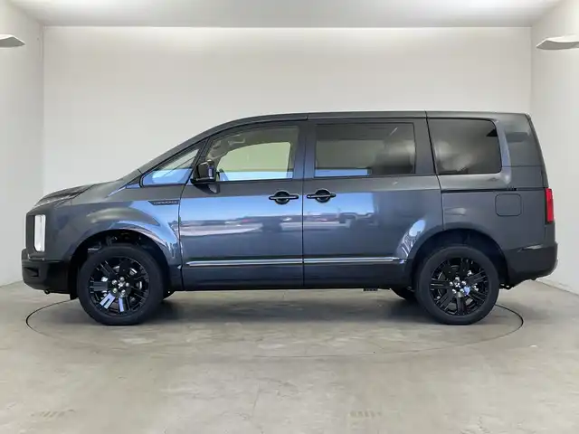 三菱 デリカＤ：５ シャモニー 新潟県 2025(令7)年 0.1千km グラファイトグレーメタリック/ブラックマイカ 4WD/オリジナルナビ取付パッケージ＋リアモニター取付パッケージ/アラウンドビューモニター　/両側パワースライドドア　/衝突被害軽減システム/追従クルーズコントロール　/レーンキープアシスト /センターデフロック/アイドリングストップ/LEDオートライト　/オートマチックハイビーム/ハーフレザーシート　/前席シートヒーター　/D席パワーシート　/電動リアゲート/BSM　/パドルシフト/ステアリングヒーター/レザーステアリングスイッチ/スマートキー/保証書/取扱説明書
