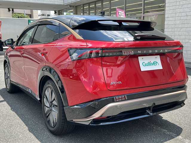 日産 アリア B6 埼玉県 2022(令4)年 4.8万km カーマインレッド 登録時４７３９０ｋｍ/サンルーフ/純正SDナビ/Apple CarPlay/Android Auto/・AM/FM/BT/フルセグTV/360°セーフティーアシスト/プロパイロット/運転支援/車線逸脱防止支援/踏み間違い衝突防止支援/e-Pedal/インテリジェントクルーズコントロール/プロパイロットパーキング/プラグインハイブリット/全方位カメラ/ブラインドスポットモニター/BOSEスピーカー/パーキングブレーキホールド/ハンドル支援/デジタルインナーミラー/前ドライブレコーダー（DH5-S）/革シート/パワーシート（D＋N）/   /メモリーシート（D＋N）/全席シートヒーター/前席エアーシート/電動リアゲート/ステアリングリモコン/SPORTモード/ECOモード/純正19インチAW/プッシュスタート/スマートキー×２/携帯背面充電装置/LEDヘッドライト/フォグランプ/オートライト/オートハイビーム/USB入力端子/革巻きハンドル/電動格納ミラー/ウィンカーミラー/ドアバイザー/純正フロアマット/充電ケーブルあり/ナビ取扱説明書/取扱説明書/保証書