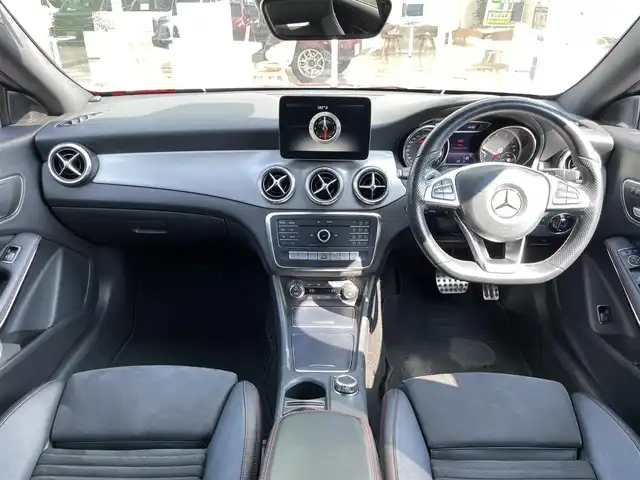 メルセデス・ベンツ ＣＬＡ１８０ Sブレイク　スポーツ 愛媛県 2017(平29)年 7.5万km ジュピターレッド レーダーセーフティパッケージ/・ブラインドスポットアシスト/・ディスタンスパイロット・ディストロニック/・レーンキーピングアシスト/ベーシックパッケージ/・メモリー付フルパワーシート（運転席）/・電動ランバーサポート（前席）/LEDヘッドライト/純正コマンドシステム/・Bluetooth AMFM CD DVD/・バックカメラ /ETC/アダプティブハイビームアシスト/シートヒーター(前席)/本革巻ステアリング/キーレスゴー