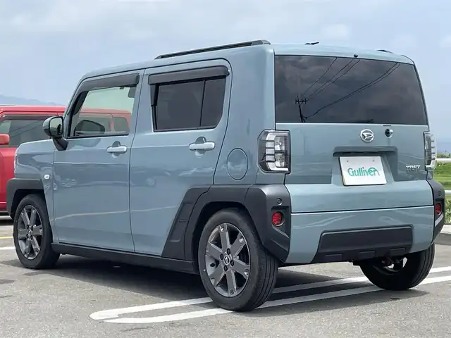 ダイハツ タフト G ターボ 佐賀県 2022(令4)年 1.9万km レイクブルーメタリック スカイフィールトップ/社外SDナビゲーション/・AM/FM/Bluetooth/CD/DVD/フルセグTV/バックカメラ/電動パーキングブレーキ/オートホールド機能/シートヒーター/社外車高調/プッシュスタート/スマートキー/革巻きステアリング/LEDヘッドライト/・オートマチックハイビーム/純正15インチアルミホイール/純正フロアマット/新車保証書/取扱説明書/スペアキー1本/スマートアシスト/・衝突警報機能（対車両・対歩行者）/・衝突回避支援ブレーキ機能（対車両・対歩行者）/・誤発進抑制制御機能（前方・後方）/・車線逸脱警報機能/・車線逸脱抑制制御機能/・ふらつき警報機能/・先行車発進お知らせ機能/・標識認識機能