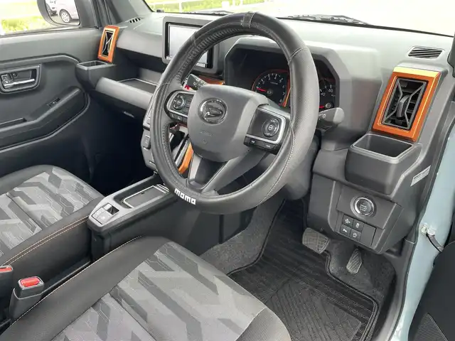 ダイハツ タフト G ターボ 佐賀県 2022(令4)年 1.9万km レイクブルーメタリック スカイフィールトップ/社外SDナビゲーション/・AM/FM/Bluetooth/CD/DVD/フルセグTV/バックカメラ/電動パーキングブレーキ/オートホールド機能/シートヒーター/社外車高調/プッシュスタート/スマートキー/革巻きステアリング/LEDヘッドライト/・オートマチックハイビーム/純正15インチアルミホイール/純正フロアマット/新車保証書/取扱説明書/スペアキー1本/スマートアシスト/・衝突警報機能（対車両・対歩行者）/・衝突回避支援ブレーキ機能（対車両・対歩行者）/・誤発進抑制制御機能（前方・後方）/・車線逸脱警報機能/・車線逸脱抑制制御機能/・ふらつき警報機能/・先行車発進お知らせ機能/・標識認識機能