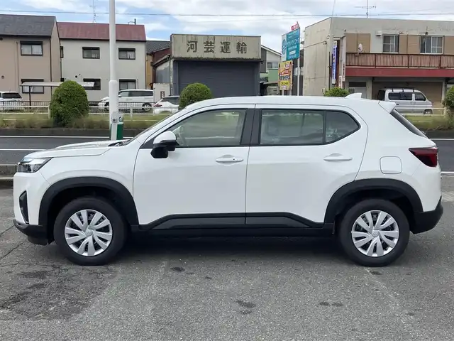 ホンダ ＷＲ－Ｖ X 三重県 2025(令7)年 0.1万km未満 プラチナホワイトパール 未使用車/車検R10年6月22日/走行距離21km/♪ホンダセンシング/・衝突軽減ブレーキ(CMBS)/・踏み間違い衝突軽減システム/・路外逸脱抑制機能/・歩行者事故低減ステアリング/・先行車発進お知らせ機能/・アダプティブクルーズコントロール(ACC)/・車線維持支援システム(LKAS)/♪スマートキー×2/♪プッシュスタート/♪LEDヘッドライト/♪オートライト/♪オートハイビーム/♪ヘッドライトレベライザー/♪ステアリングスイッチ/♪パドルシフト/♪電格ミラー/♪充電用USBポート×2