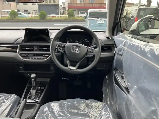 ホンダ ＷＲ－Ｖ X 三重県 2025(令7)年 0.1万km未満 プラチナホワイトパール 未使用車/車検R10年6月22日/走行距離21km/♪ホンダセンシング/・衝突軽減ブレーキ(CMBS)/・踏み間違い衝突軽減システム/・路外逸脱抑制機能/・歩行者事故低減ステアリング/・先行車発進お知らせ機能/・アダプティブクルーズコントロール(ACC)/・車線維持支援システム(LKAS)/♪スマートキー×2/♪プッシュスタート/♪LEDヘッドライト/♪オートライト/♪オートハイビーム/♪ヘッドライトレベライザー/♪ステアリングスイッチ/♪パドルシフト/♪電格ミラー/♪充電用USBポート×2