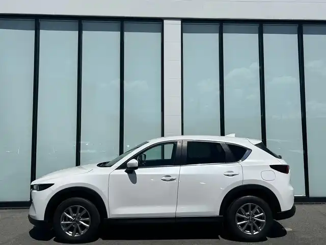 マツダ ＣＸ－５ XD プロアクティブ 大阪府 2022(令4)年 1.8万km スノーフレイクホワイトパールマイカ 純正10.25インチナビ　/ＥＴＣ　/全方位モニター　/ＬＥＤヘッドランプ　/シートヒーター　/パワーシート　/純正１７インチアルミホイール　/ステアリングヒーター　/クルーズコントロール　/パワーバックドア　/ヘッドアップディスプレイ/ブラインドスポットモニター