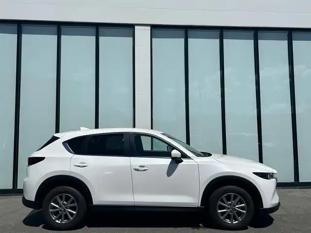 マツダ ＣＸ－５ XD プロアクティブ 大阪府 2022(令4)年 1.8万km スノーフレイクホワイトパールマイカ 純正10.25インチナビ　/ＥＴＣ　/全方位モニター　/ＬＥＤヘッドランプ　/シートヒーター　/パワーシート　/純正１７インチアルミホイール　/ステアリングヒーター　/クルーズコントロール　/パワーバックドア　/ヘッドアップディスプレイ/ブラインドスポットモニター