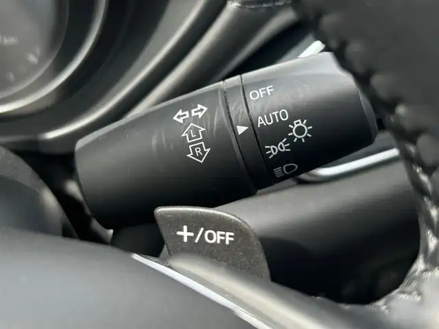 マツダ ＣＸ－５ XD プロアクティブ 大阪府 2022(令4)年 1.8万km スノーフレイクホワイトパールマイカ 純正10.25インチナビ　/ＥＴＣ　/全方位モニター　/ＬＥＤヘッドランプ　/シートヒーター　/パワーシート　/純正１７インチアルミホイール　/ステアリングヒーター　/クルーズコントロール　/パワーバックドア　/ヘッドアップディスプレイ/ブラインドスポットモニター