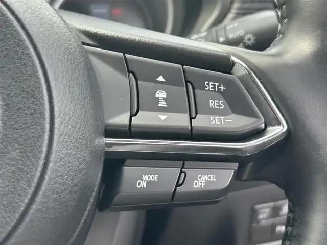 マツダ ＣＸ－５ XD プロアクティブ 大阪府 2022(令4)年 1.8万km スノーフレイクホワイトパールマイカ 純正10.25インチナビ　/ＥＴＣ　/全方位モニター　/ＬＥＤヘッドランプ　/シートヒーター　/パワーシート　/純正１７インチアルミホイール　/ステアリングヒーター　/クルーズコントロール　/パワーバックドア　/ヘッドアップディスプレイ/ブラインドスポットモニター