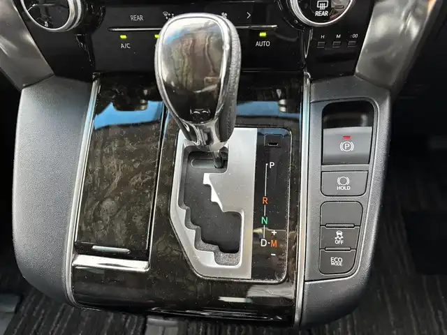 トヨタ ヴェルファイア Z Aエディション 福岡県 2015(平27)年 7.8万km ホワイトパールクリスタルシャイン プッシュスタートボタン/スマートキー/クルーズコントロール/Bluetoothオーディオ/後席モニター/ETC/バックカメラ/フルセグTV/両側パワースライドドア/純正アルミホイール/LEDヘッドライト