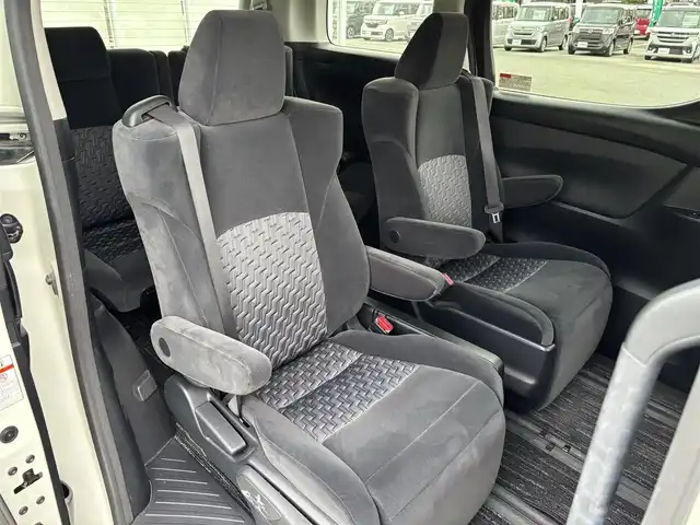 トヨタ ヴェルファイア Z Aエディション 福岡県 2015(平27)年 7.8万km ホワイトパールクリスタルシャイン プッシュスタートボタン/スマートキー/クルーズコントロール/Bluetoothオーディオ/後席モニター/ETC/バックカメラ/フルセグTV/両側パワースライドドア/純正アルミホイール/LEDヘッドライト