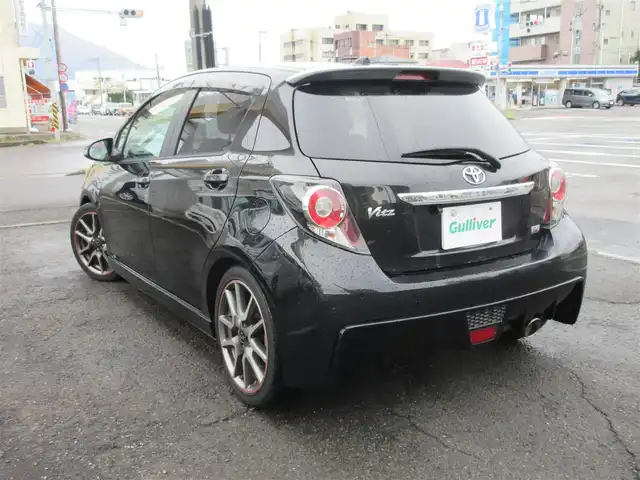 トヨタ ヴィッツ RS G’s 鹿児島県 2011(平23)年 6.9万km ブラックマイカ 純正OPナビ：NSZT-W61G/　フルセグTV・DVD・SD/バックカメラ/ETC/キーレス/パドルシフト/新車保証書/取扱説明書/ナビ取扱説明書