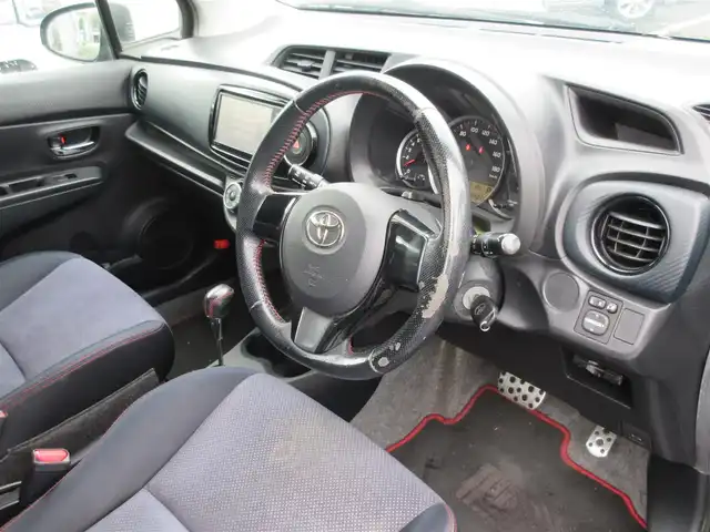 トヨタ ヴィッツ RS G’s 鹿児島県 2011(平23)年 6.9万km ブラックマイカ 純正OPナビ：NSZT-W61G/　フルセグTV・DVD・SD/バックカメラ/ETC/キーレス/パドルシフト/新車保証書/取扱説明書/ナビ取扱説明書
