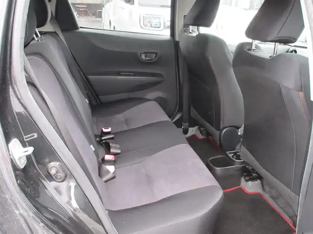 トヨタ ヴィッツ RS G’s 鹿児島県 2011(平23)年 6.9万km ブラックマイカ 純正OPナビ：NSZT-W61G/　フルセグTV・DVD・SD/バックカメラ/ETC/キーレス/パドルシフト/新車保証書/取扱説明書/ナビ取扱説明書