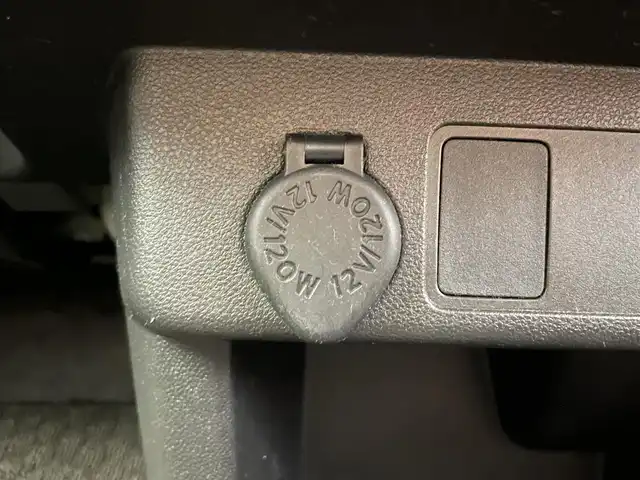 トヨタ パッソ モーダ　S 鹿児島県 2016(平28)年 8.1万km ブラックマイカメタリック ナビ/(ワンセグTV/Bluetooth/DVD/CD)/バックカメラ/衝突軽減ブレーキ/横滑り防止/レーンアシスト/ベンチシート/ETC/LEDヘッドライト/純正フロアマット/電動格納ミラー/アイドリングストップ/プッシュスタート/スマートキー