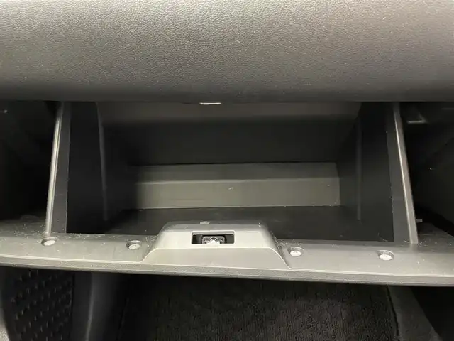 トヨタ パッソ モーダ　S 鹿児島県 2016(平28)年 8.1万km ブラックマイカメタリック ナビ/(ワンセグTV/Bluetooth/DVD/CD)/バックカメラ/衝突軽減ブレーキ/横滑り防止/レーンアシスト/ベンチシート/ETC/LEDヘッドライト/純正フロアマット/電動格納ミラー/アイドリングストップ/プッシュスタート/スマートキー