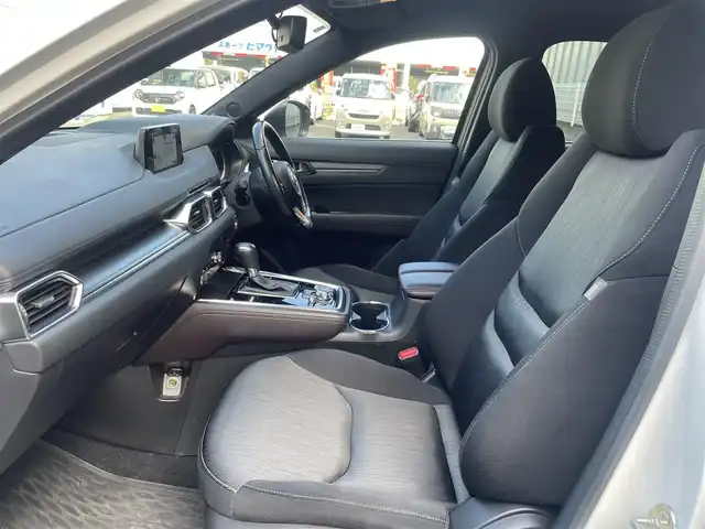 マツダ ＣＸ－８ XD プロアクティブ 埼玉県 2018(平30)年 3.7万km スノーフレイクホワイトパールマイカ /ワンオーナー//純正メモリナビ//フルセグTV//サイド&バックカメラ//CD/DVD/Bluetooth//アダプティブクルーズコントロール//運転席パワーシート//前2席シートヒーター//ETC2.0//スマートキーx2//LEDヘッドライト//ステアリングヒーター//衝突軽減ブレーキ//車線逸脱警報//ブラインドスポットモニタ//ヘッドアップディスプレイ//W.サイド.カーテンエアバッグ//ABS//横滑り防止装置//クリアランスソナー//i-stop//オートライト//プライバシーガラス//純正19インチAW//新車時保証書//取扱説明書//ナビ取説