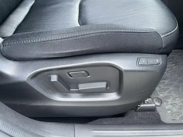 マツダ ＣＸ－８ XD プロアクティブ 埼玉県 2018(平30)年 3.7万km スノーフレイクホワイトパールマイカ /ワンオーナー//純正メモリナビ//フルセグTV//サイド&バックカメラ//CD/DVD/Bluetooth//アダプティブクルーズコントロール//運転席パワーシート//前2席シートヒーター//ETC2.0//スマートキーx2//LEDヘッドライト//ステアリングヒーター//衝突軽減ブレーキ//車線逸脱警報//ブラインドスポットモニタ//ヘッドアップディスプレイ//W.サイド.カーテンエアバッグ//ABS//横滑り防止装置//クリアランスソナー//i-stop//オートライト//プライバシーガラス//純正19インチAW//新車時保証書//取扱説明書//ナビ取説