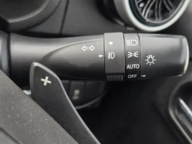 スズキ アルト ワークス 鹿児島県 2017(平29)年 4.2万km パールホワイト ＨＫＳ車高調（ＭＡＸ　ＩＶ　ＧＴ）　/前後ドライブレコーダー　/ＲＥＣＡＲＯシート　/純正ＳＤナビ（ＣＮ－ＲＸ０１ＷＤ）　/Ｂｌｕｅｔｏｏｔｈオーディオ　/フルセグテレビ　/パドルシフト　/ＭＴモード付きＡＴ/プッシュスタート/スマートキー/レーンキープアシスト/横滑り防止装置/純正アルミホイール(15インチ)