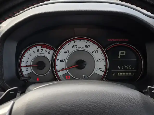 スズキ アルト ワークス 鹿児島県 2017(平29)年 4.2万km パールホワイト ＨＫＳ車高調（ＭＡＸ　ＩＶ　ＧＴ）　/前後ドライブレコーダー　/ＲＥＣＡＲＯシート　/純正ＳＤナビ（ＣＮ－ＲＸ０１ＷＤ）　/Ｂｌｕｅｔｏｏｔｈオーディオ　/フルセグテレビ　/パドルシフト　/ＭＴモード付きＡＴ/プッシュスタート/スマートキー/レーンキープアシスト/横滑り防止装置/純正アルミホイール(15インチ)