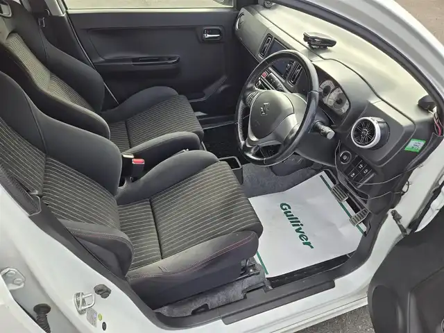 スズキ アルト ワークス 鹿児島県 2017(平29)年 4.2万km パールホワイト ＨＫＳ車高調（ＭＡＸ　ＩＶ　ＧＴ）　/前後ドライブレコーダー　/ＲＥＣＡＲＯシート　/純正ＳＤナビ（ＣＮ－ＲＸ０１ＷＤ）　/Ｂｌｕｅｔｏｏｔｈオーディオ　/フルセグテレビ　/パドルシフト　/ＭＴモード付きＡＴ/プッシュスタート/スマートキー/レーンキープアシスト/横滑り防止装置/純正アルミホイール(15インチ)