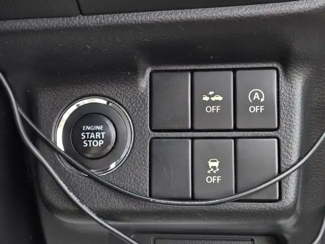 スズキ アルト ワークス 鹿児島県 2017(平29)年 4.2万km パールホワイト ＨＫＳ車高調（ＭＡＸ　ＩＶ　ＧＴ）　/前後ドライブレコーダー　/ＲＥＣＡＲＯシート　/純正ＳＤナビ（ＣＮ－ＲＸ０１ＷＤ）　/Ｂｌｕｅｔｏｏｔｈオーディオ　/フルセグテレビ　/パドルシフト　/ＭＴモード付きＡＴ/プッシュスタート/スマートキー/レーンキープアシスト/横滑り防止装置/純正アルミホイール(15インチ)