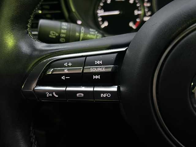 マツダ ＣＸ－３０ XD プロアクティブツーリングセレクション 京都府 2023(令5)年 8.9万km プラチナクォーツメタリック ワンオーナー/純正メーカーオプションナビ/・フルセグTV/BT Audio/CD/DVD/バック/サイド/フロントカメラ/360°ビューモニター/レーダークルーズコントロール/ETC/衝突軽減装置/車線逸脱防止装置/コーナーセンサー/アイドリングストップ/オフロードトラクションアシスト/パワーバックドア/メモリーパワーシート/シートヒーター/ステアリングヒーター/ステアリングスイッチ/パドルシフト/電動パーキングブレーキ/プッシュスタート/純正フロアマット/保証書＆取説/スマートキースペア