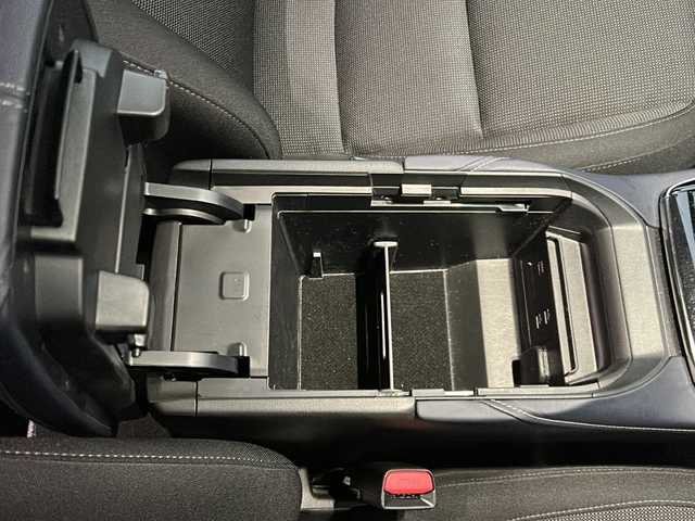 マツダ ＣＸ－３０ XD プロアクティブツーリングセレクション 京都府 2023(令5)年 8.9万km プラチナクォーツメタリック ワンオーナー/純正メーカーオプションナビ/・フルセグTV/BT Audio/CD/DVD/バック/サイド/フロントカメラ/360°ビューモニター/レーダークルーズコントロール/ETC/衝突軽減装置/車線逸脱防止装置/コーナーセンサー/アイドリングストップ/オフロードトラクションアシスト/パワーバックドア/メモリーパワーシート/シートヒーター/ステアリングヒーター/ステアリングスイッチ/パドルシフト/電動パーキングブレーキ/プッシュスタート/純正フロアマット/保証書＆取説/スマートキースペア