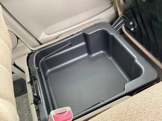 スズキ パレット X 愛知県 2008(平20)年 8.4万km アズールグレーパールメタリック 社外ポータブルナビ/オーディオプレイヤー（AM/FM/CD）/片側パワースライドドア/スマートキー/プッシュスタート/オートエアコン/電動格納ミラー/ドアバイザー/純正フロアマット/純正ホイールキャップ