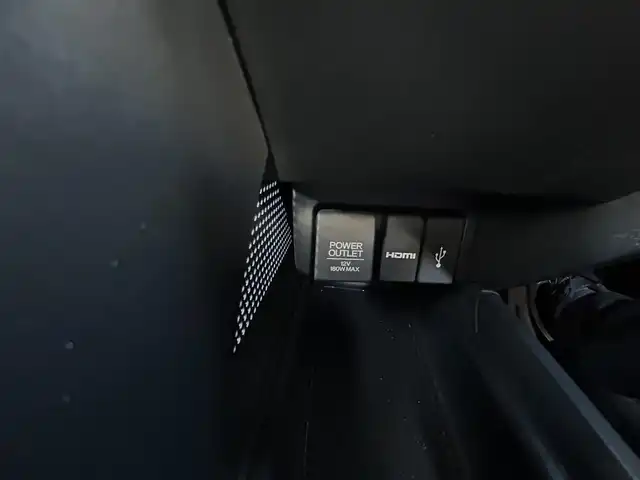 ホンダ Ｓ６６０ α 愛知県 2015(平27)年 7.3万km カーニバルイエローⅡ 純正ディスプレイ/・FM/・AM/・HDMI/・USB/・Bluetooth/主要装備/・バックカメラ/・CTBA（シティブレーキアクティブシステム）/・クルーズコントロール/・ステアリングリモコン/・ドライブレコーダー前/・純正フロアマット/・純正アルミホイール（前15・後16）/・LEDヘッドライト/・オートライト/・ハーフレザー/・ETC/・スペアキー/・スマートキー