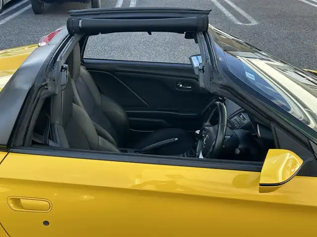 ホンダ Ｓ６６０ α 愛知県 2015(平27)年 7.3万km カーニバルイエローⅡ 純正ディスプレイ/・FM/・AM/・HDMI/・USB/・Bluetooth/主要装備/・バックカメラ/・CTBA（シティブレーキアクティブシステム）/・クルーズコントロール/・ステアリングリモコン/・ドライブレコーダー前/・純正フロアマット/・純正アルミホイール（前15・後16）/・LEDヘッドライト/・オートライト/・ハーフレザー/・ETC/・スペアキー/・スマートキー