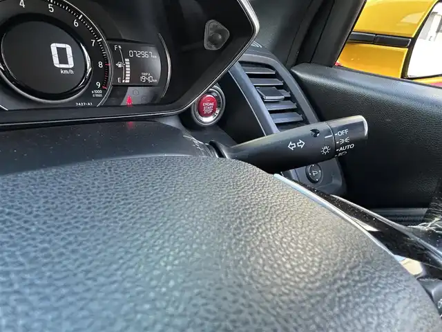 ホンダ Ｓ６６０ α 愛知県 2015(平27)年 7.3万km カーニバルイエローⅡ 純正ディスプレイ/・FM/・AM/・HDMI/・USB/・Bluetooth/主要装備/・バックカメラ/・CTBA（シティブレーキアクティブシステム）/・クルーズコントロール/・ステアリングリモコン/・ドライブレコーダー前/・純正フロアマット/・純正アルミホイール（前15・後16）/・LEDヘッドライト/・オートライト/・ハーフレザー/・ETC/・スペアキー/・スマートキー