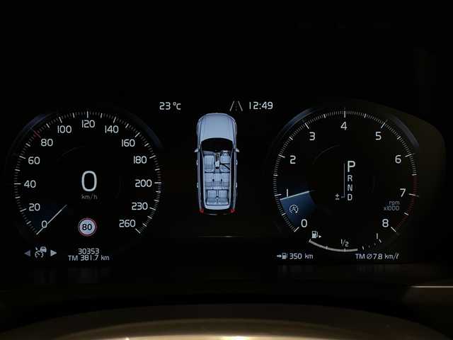 ボルボ ＸＣ９０ T5 AWD ノルディックED 新潟県 2018(平30)年 3.1万km クリスタルホワイトP 特別装備/150台限定/ヘッドアップ・ディスプレイ /リア2列目・シートヒーター/harman/kardonプレミアムサウンド・オーディオシステム/ダークフレームバーチ・ウッド・パネル /チルトアップ機構付電動パノラマ・ガラス・サンルーフ/標準装備/純正ホイール（ブラックペイント）/全車速追従機能付ACC（アダプティブ・クルーズ・コントロール/３６０度カメラ/メモリー付パワーシート（D/N）/シートヒーター（D/N）/LEDヘッドライト/オートライト/BLIS（ブラインドスポット・インフォメーション・システム）/LCMA（レーン・チェンジ・マージ・エイド）/CTA（クロス・トラフィック・アラート）/LKA（レーン・キーピング・エイド）/RSI（ロード・サイン・インフォメーション）/DAC（ドライバー・アラート・コントロール）/パイロットアシスト/パーク・アシスト・パイロット（縦列・並列駐車支援システム）/純正HDDナビゲーション/・Bluetooth/TV/FM/AM/純正フロアマット/ルーフレール/パワーテールゲート/ フル・アクティブ・ハイビーム（LEDヘッドライト）