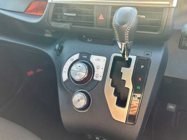 トヨタ シエンタ ハイブリッド G クエロ 茨城県 2020(令2)年 5.3万km ヴィンテージブラウンパールクリスタルシャイン 純正7インチメモリナビ【NSZT-W68T】/(地デジTV・CD・DVD・BT・ラジオ再生)/両側パワースライドドア/クルーズコントロール/プリクラッシュセーフティ/コーナーセンサー/ハーフレザーシート/シートヒーター/ステアリングヒーター/アラウンドビューモニター/ドライブレコーダー/ETC/オートライト/LEDヘッドライト/純正15inアルミホイール/純正フロアマット/スマートキー/取扱説明書/保証書