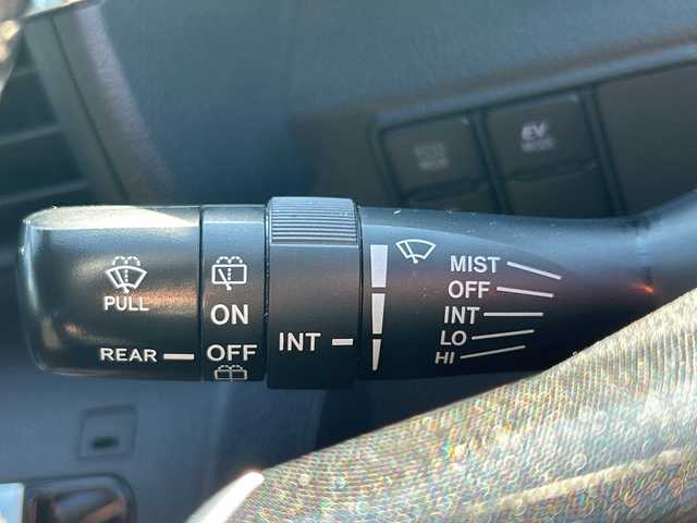 トヨタ シエンタ ハイブリッド G クエロ 茨城県 2020(令2)年 5.3万km ヴィンテージブラウンパールクリスタルシャイン 純正7インチメモリナビ【NSZT-W68T】/(地デジTV・CD・DVD・BT・ラジオ再生)/両側パワースライドドア/クルーズコントロール/プリクラッシュセーフティ/コーナーセンサー/ハーフレザーシート/シートヒーター/ステアリングヒーター/アラウンドビューモニター/ドライブレコーダー/ETC/オートライト/LEDヘッドライト/純正15inアルミホイール/純正フロアマット/スマートキー/取扱説明書/保証書