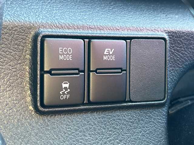 トヨタ シエンタ ハイブリッド G クエロ 茨城県 2020(令2)年 5.3万km ヴィンテージブラウンパールクリスタルシャイン 純正7インチメモリナビ【NSZT-W68T】/(地デジTV・CD・DVD・BT・ラジオ再生)/両側パワースライドドア/クルーズコントロール/プリクラッシュセーフティ/コーナーセンサー/ハーフレザーシート/シートヒーター/ステアリングヒーター/アラウンドビューモニター/ドライブレコーダー/ETC/オートライト/LEDヘッドライト/純正15inアルミホイール/純正フロアマット/スマートキー/取扱説明書/保証書