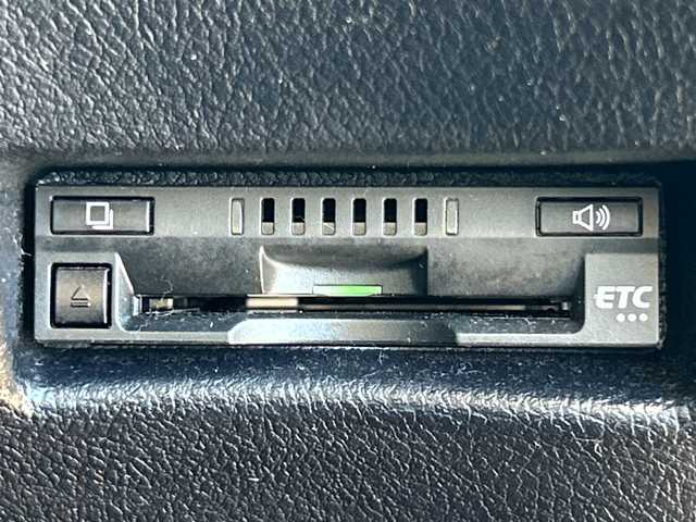 トヨタ シエンタ ハイブリッド G クエロ 茨城県 2020(令2)年 5.3万km ヴィンテージブラウンパールクリスタルシャイン 純正7インチメモリナビ【NSZT-W68T】/(地デジTV・CD・DVD・BT・ラジオ再生)/両側パワースライドドア/クルーズコントロール/プリクラッシュセーフティ/コーナーセンサー/ハーフレザーシート/シートヒーター/ステアリングヒーター/アラウンドビューモニター/ドライブレコーダー/ETC/オートライト/LEDヘッドライト/純正15inアルミホイール/純正フロアマット/スマートキー/取扱説明書/保証書