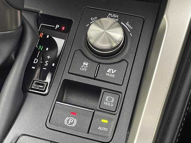 レクサス ＮＸ 300h バージョンL 宮城県 2020(令2)年 4.5万km ソニッククォーツ Lexus Safety System+/・プリクラッシュセーフティ/・レーンディパーチャーアラート/・オートハイビーム/・レーダークルーズコントロール/・ブラインドスポットモニター/パワーバックドア/ムーンルーフ/モデリスタエアロ/ブラックレザーシート/前席パワーシート/エアシート/各席シートヒーター/リア電動リクライニングシート/ワイヤレス充電/純正メモリーナビ/地デジTV/【DVD/CD再生機能　Bluetooth接続】/パノラミックビューモニター/ドライブレコーダー（前後撮影）【ZDR-026】/ETC（2.0）/3眼LEDヘッドライト/ウインカーミラー/革巻きステアリング/ステアリングヒーター/ステアリングスイッチ/純正18インチアルミホイル/サイド/カーテンエアバッグ/スマートキー