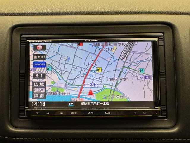 ホンダ ヴェゼル ハイブリッド 兵庫県 2016(平28)年 10.3万km クリスタルブラックパール 社外7インチナビ（CD/DVD・FM/AM・BT・フルセグ）/ホンダセンシング/ETC/HDMI/プッシュスタート/スマートキー2本/レザーシート/パワーシート（D/N席）/シートヒーター（D/N席）/シートメモリー（D席）/純正AW17インチ/純正フロアマット/追従式クルーズコントロール/パドルシフト/ルーフレール/電動パーキング/オートブレーキホールド/LEDヘッドランプ/フォグランプ/オートライト/電動格納ミラー/ウインカーミラー/ドアバイザー/自動防眩ミラー/チャイルドシート対応