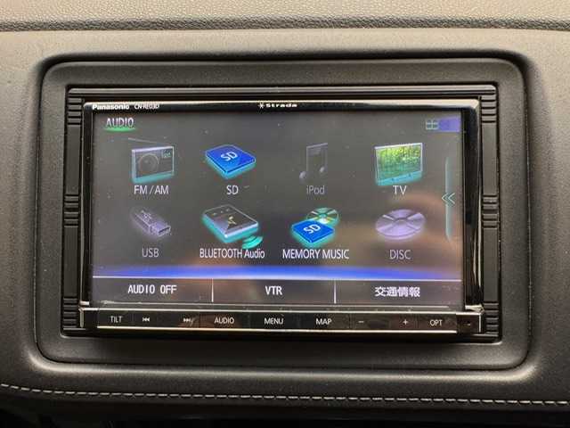 ホンダ ヴェゼル ハイブリッド 兵庫県 2016(平28)年 10.3万km クリスタルブラックパール 社外7インチナビ（CD/DVD・FM/AM・BT・フルセグ）/ホンダセンシング/ETC/HDMI/プッシュスタート/スマートキー2本/レザーシート/パワーシート（D/N席）/シートヒーター（D/N席）/シートメモリー（D席）/純正AW17インチ/純正フロアマット/追従式クルーズコントロール/パドルシフト/ルーフレール/電動パーキング/オートブレーキホールド/LEDヘッドランプ/フォグランプ/オートライト/電動格納ミラー/ウインカーミラー/ドアバイザー/自動防眩ミラー/チャイルドシート対応