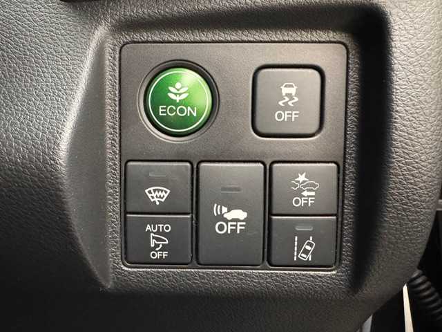 ホンダ ヴェゼル ハイブリッド 兵庫県 2016(平28)年 10.3万km クリスタルブラックパール 社外7インチナビ（CD/DVD・FM/AM・BT・フルセグ）/ホンダセンシング/ETC/HDMI/プッシュスタート/スマートキー2本/レザーシート/パワーシート（D/N席）/シートヒーター（D/N席）/シートメモリー（D席）/純正AW17インチ/純正フロアマット/追従式クルーズコントロール/パドルシフト/ルーフレール/電動パーキング/オートブレーキホールド/LEDヘッドランプ/フォグランプ/オートライト/電動格納ミラー/ウインカーミラー/ドアバイザー/自動防眩ミラー/チャイルドシート対応