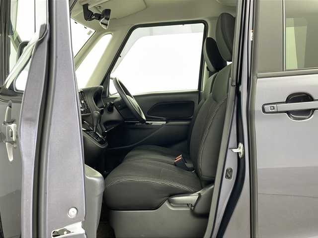日産 デイズ ルークス ハイウェイスター Gターボ 鹿児島県 2019(令1)年 4.2万km プレミアムパープルP 純正SDナビ/Bluetooth DVD再生可/フルセグTV/アラウンドビューモニター/両側電動スライドドア/純正前方ドライブレコーダー/ETC/LEDヘッドライト/フォグライト /オートライトコントロール/ステアリングスイッチ/純正15インチアルミホイール/後席ロールサンシェード/純正フロアマット/ドアバイザー/スマートキー/エンジンプッシュスタート/保証書