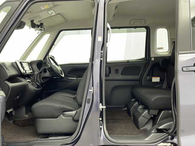 日産 デイズ ルークス ハイウェイスター Gターボ 鹿児島県 2019(令1)年 4.2万km プレミアムパープルP 純正SDナビ/Bluetooth DVD再生可/フルセグTV/アラウンドビューモニター/両側電動スライドドア/純正前方ドライブレコーダー/ETC/LEDヘッドライト/フォグライト /オートライトコントロール/ステアリングスイッチ/純正15インチアルミホイール/後席ロールサンシェード/純正フロアマット/ドアバイザー/スマートキー/エンジンプッシュスタート/保証書