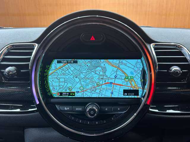 ＭＩＮＩ ミニ クラブマン クーパーD 千葉県 2016(平28)年 3万km ピュアバーガンディー ペッパーＰＫＧ　/クルーズコントロール　/ナビ　/Ｂｌｕｅｔｏｏｔｈ接続　/Ｂカメラ　/パークディスタンス　/ＬＥＤライト　/コンフォートアクセス　/エキサイトメントＰＫＧ　/ストレージコンパートメントＰＫＧ　/禁煙車