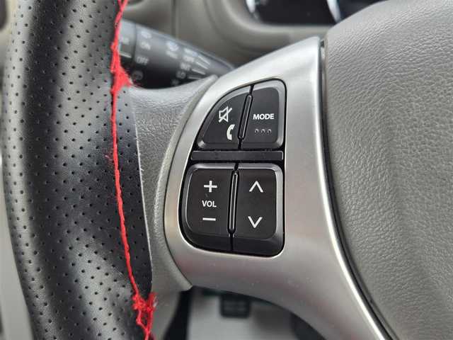 スズキ エブリィ ワゴン PZターボ スペシャル 鹿児島県 2015(平27)年 5.8万km パールホワイト 両側パワースライドドア　/電動オートステップ（Ｎ席側）　/ターボ車　/ＥＴＣ　/純正ＨＤＤナビ（ＣＮ－Ｅ２０２Ｚ）　/バックカメラ　/ステアリングスイッチ/純正アルミホイール（１４インチ）　/横滑り防止装置　/レーダーブレーキサポート/誤発進抑制機能/エマージェンシーストップシグナル/プッシュスタート/スマートキー