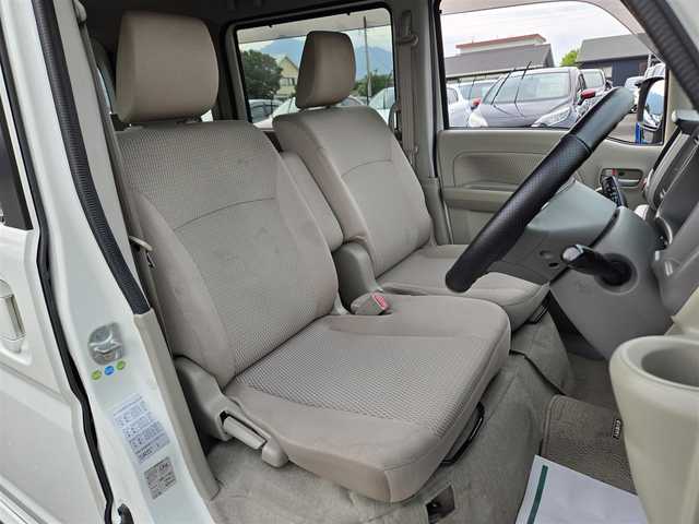 スズキ エブリィ ワゴン PZターボ スペシャル 鹿児島県 2015(平27)年 5.8万km パールホワイト 両側パワースライドドア　/電動オートステップ（Ｎ席側）　/ターボ車　/ＥＴＣ　/純正ＨＤＤナビ（ＣＮ－Ｅ２０２Ｚ）　/バックカメラ　/ステアリングスイッチ/純正アルミホイール（１４インチ）　/横滑り防止装置　/レーダーブレーキサポート/誤発進抑制機能/エマージェンシーストップシグナル/プッシュスタート/スマートキー