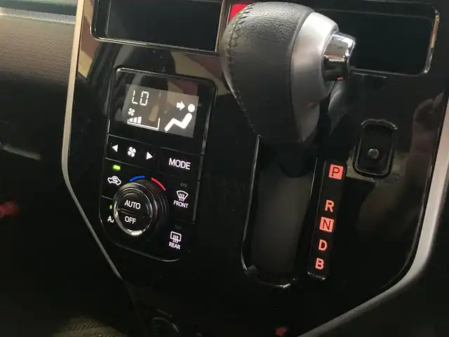 トヨタ タンク カスタムG－T 長崎県 2018(平30)年 5.6万km レーザーブルークリスタルシャイン TRDエアロ/衝突被害軽減ブレーキ/両側パワースライドドア/ディーラーOP・SDナビ【NSZT-Y66T】/(Bluetooth接続・フルセグTV・DVD再生)/バックカメラ/ビルトインETC/クルーズコントロール/シートヒーター/LEDオートヘッドライト/フォグライト/アイドリングストップ/横すべり防止装置/ISOFIX