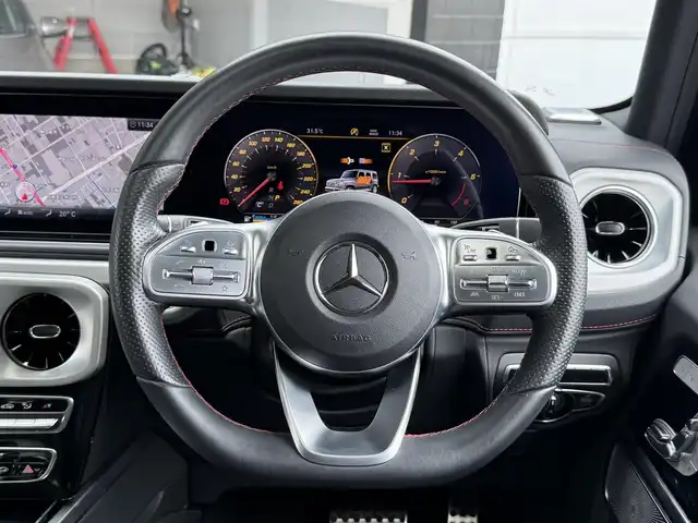 メルセデス・ベンツ ゲレンデヴァーゲン Ｇ３５０ｄ AMGライン 静岡県 2020(令2)年 4万km オブシディアンブラック アダプティブダンピングシステム/ラグジュアリーパッケージ/・ガラススライディングルーフ/・Burmesterサラウンドサウンドシステム/AMGライン/・AMGスタイリングパッケージ/・20インチAMGマルチスポークアルミホイール/・サイドストリップライン/・本革シート/・ピアノラッカーウッドインテリアトリム/・Mercedes-Benzロゴ付きブレーキキャリパー/アンビエントライト(64色)/COMANDシステム/(Bluetooth/CarPlay/フルセグ)/360°カメラ/アダプティブクルーズコントロール/レーダーセーフティパッケージ/・アクティブブレーキアシスト/・PRE-SAFE/PRE-SAFEサウンド/・アクティブレーンキーピングアシスト/・ブラインドスポットアシスト/・アクティブディスタンスアシスト・ディストロニック/・CPA(衝突警告システム)/メモリー付パワーシート/全席シートヒーター/ETC2.0/ドライブレコーダー/保証書/取説/スペアキー